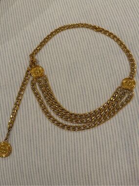 CHANEL Gold Chain Belt